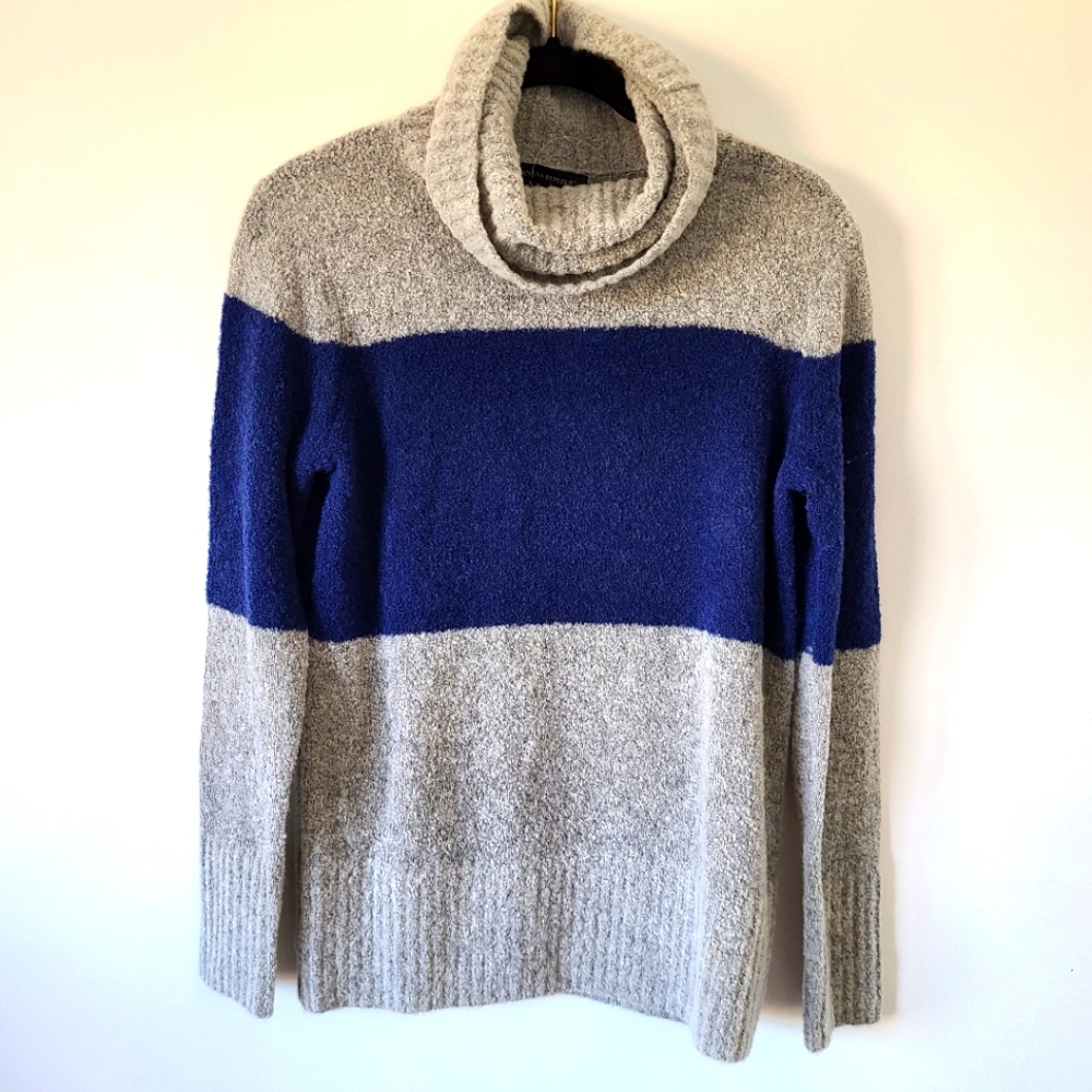 NWT Banana Republic petite gray stripe wool long sleeve cowl neck sweater